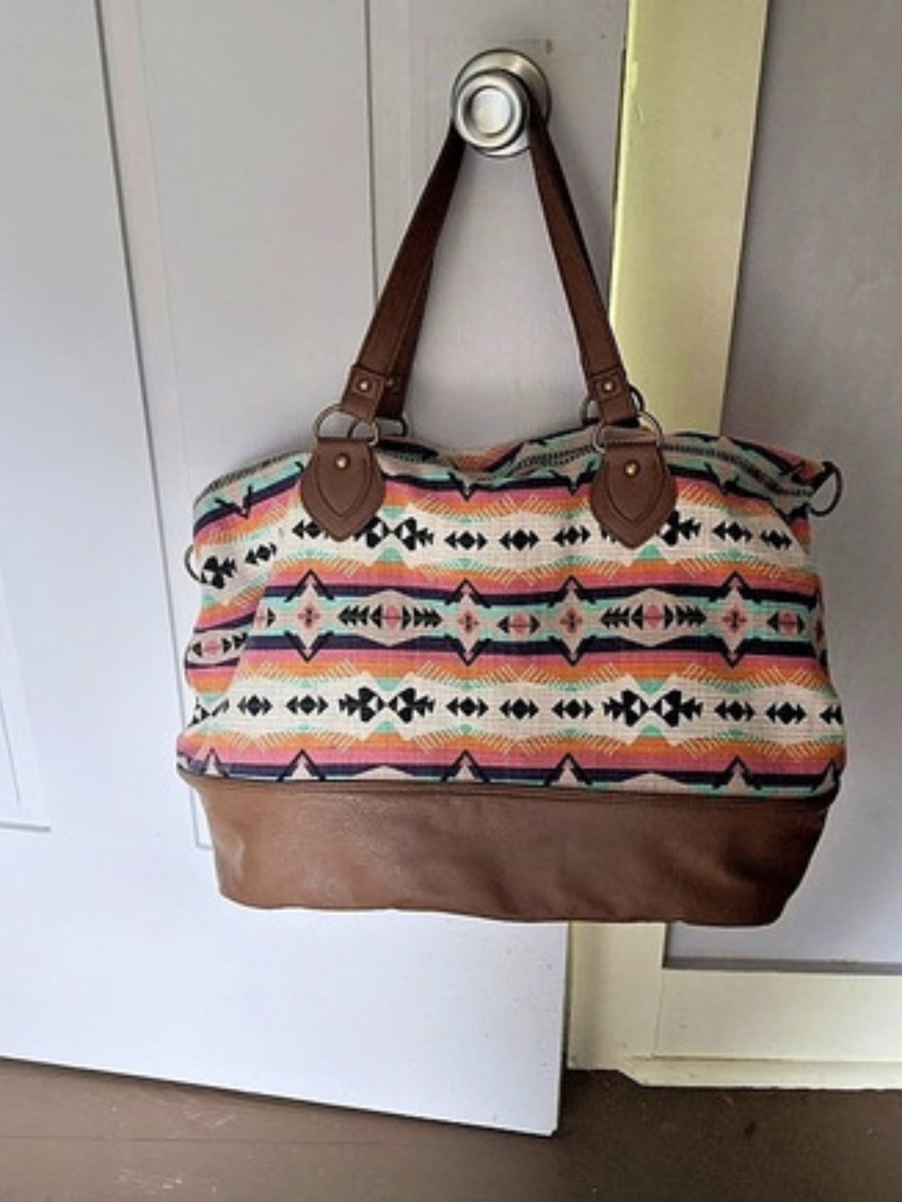 Mossimo Geometric Multicolor Tote